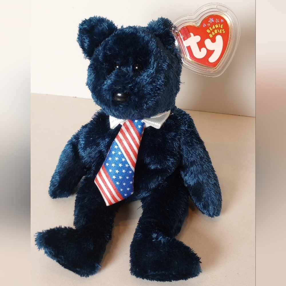 Ty Beanie Babies pops the bear 2002 plastic on ear tag 7th Generation Tush Tag